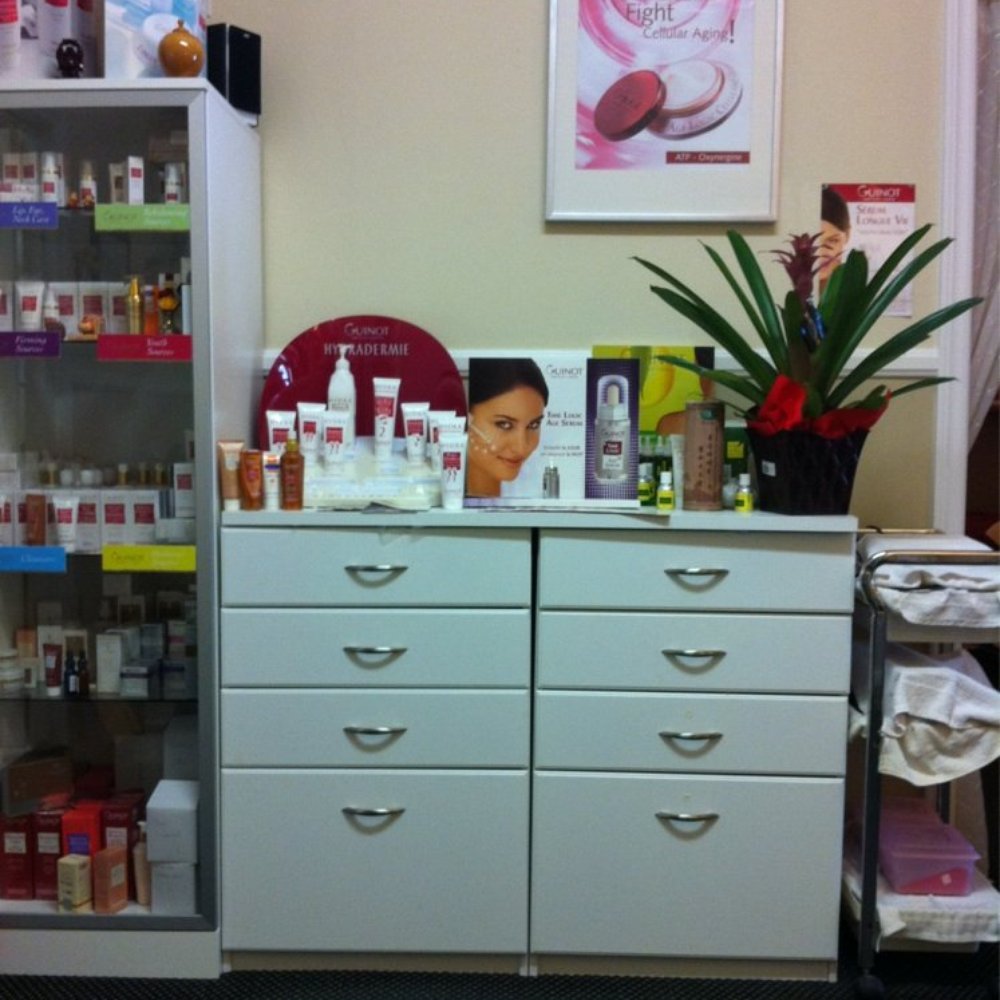 Aggie Beauty Skin Care Center